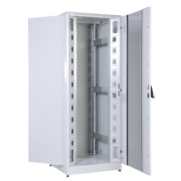 Шкаф телекоммуникационный напольный кроссовый 33U (800x800) дверь стекло,задняя металл,перфор.стенки