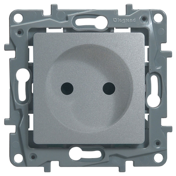 LEGRAND 672431 Модуль розетки 2К+З со шторками, 10AX, с автоматические зажимы, немецкий стандарт, алюминий, ETIKA