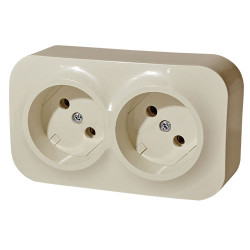 LEGRAND 782242 Розеточный блок 2 x 2К без шторок, слоновая кость, Quteo