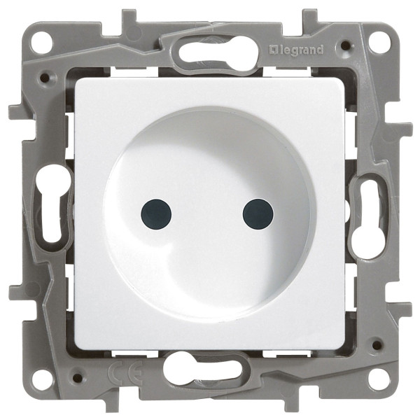 LEGRAND 672220 Модуль розетки 2К, 10AX, с винтовыми зажимами, немецкий стандарт, белый, ETIKA